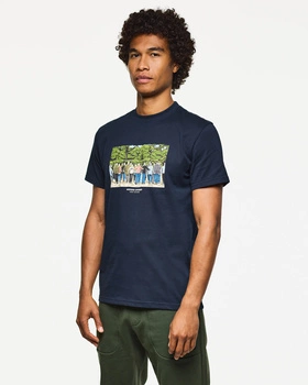 Weekend Offender GSE Graphic Tee Football Factory Navy Granatowy